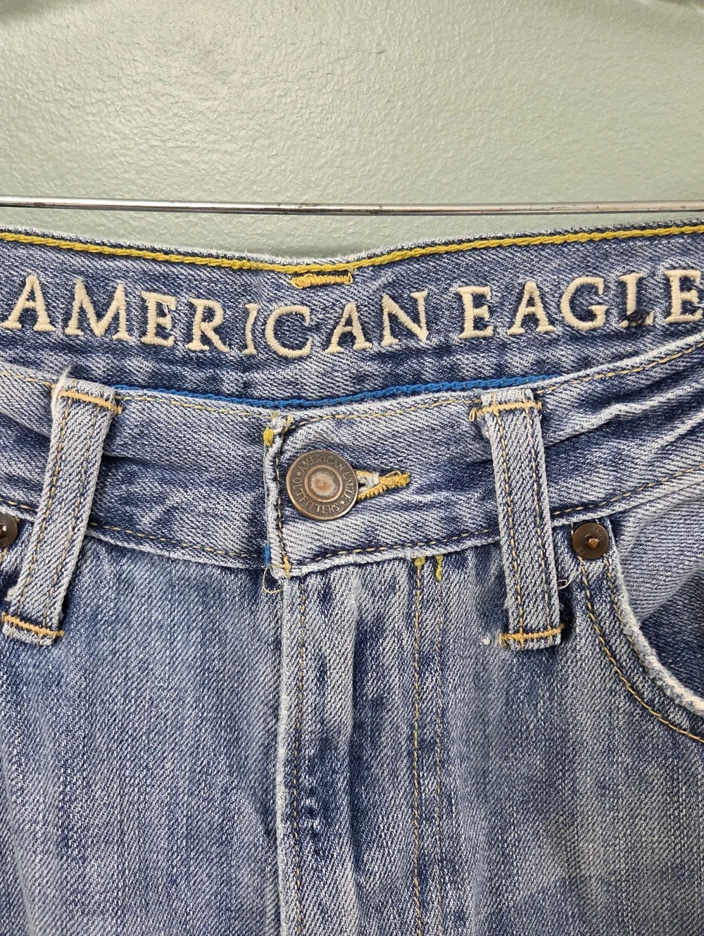 American Eagle Outfitters Mens Relaxed Straight Distressed Mens Jeans Size 33x30